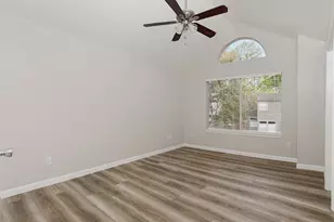 31 N Rushwing Cir, The Woodlands, TX 77381 - Photo 19