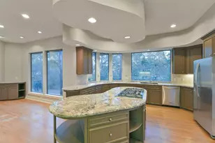 3 Hillside View Pl, The Woodlands, TX 77381 - Photo 33