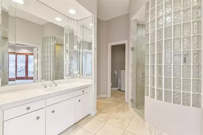 3 Hillside View Place, The Woodlands, TX 77381 - Photo 19