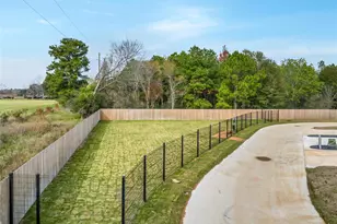 11910 Amber Oak Wy, Tomball, TX 77375 - Photo 27
