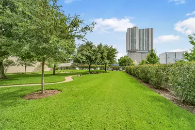 1400 Hermann Drive #11A, Houston, TX 77004 - Photo 19