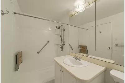 1400 Hermann Drive #11A, Houston, TX 77004 - Photo 13
