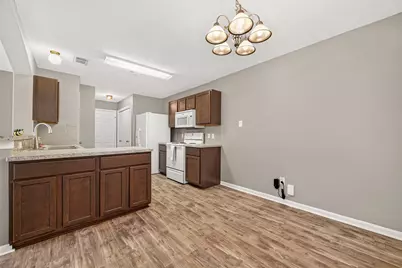 5437 N Buffalo Circle, Willis, TX 77378 - Photo 7