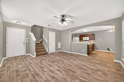 5437 N Buffalo Circle, Willis, TX 77378 - Photo 5