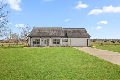 626 Maler Road, Sealy, TX 77474 - Photo 1