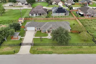 319 Pinedale Ave, Arcola, TX 77583 - Photo 5