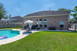 20506 Newfalls Ct, Richmond, TX 77407 - Photo 3