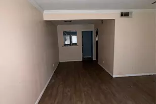 5208 Arboles Dr, Houston, TX 77035 - Photo 3
