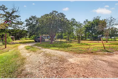 118 County Road 932A/Elm, Alvin, TX 77511 - Photo 3