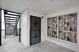 8200 Broadway St, Houston, TX 77061 - Photo 3