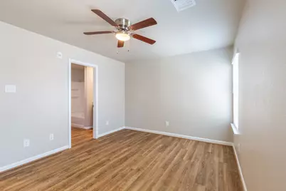 233 Park Place Circle #C, Waller, TX 77484 - Photo 15