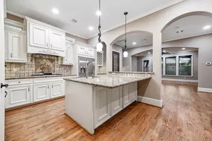 1215 Malone St, Houston, TX 77007 - Photo 3