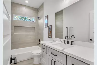 8012 Brandon Street, Houston, TX 77051 - Photo 23