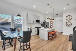 8012 Brandon St, Houston, TX 77051 - Photo 5