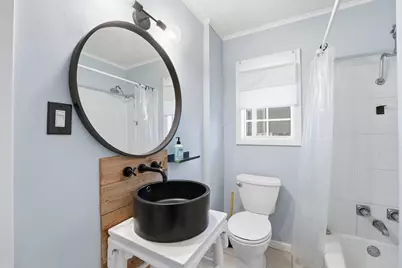 2115 26th Street, Galveston, TX 77550 - Photo 19