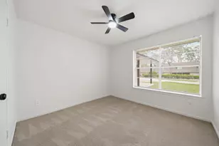 88 Rolling Hills Dr, Conroe, TX 77304 - Photo 25