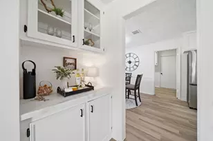 88 Rolling Hills Dr, Conroe, TX 77304 - Photo 7