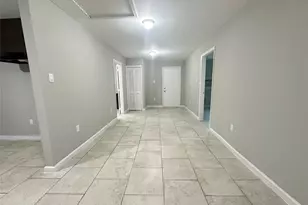 107 Altic St, Houston, TX 77011 - Photo 7