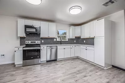 1108 18th Street N, Nederland, TX 77627 - Photo 21