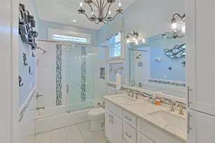 2610 Ave Q 1/2, Galveston, TX 77550 - Photo 11
