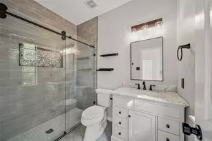 3 Murmuring Creek Pl, Conroe, TX 77385 - Photo 39