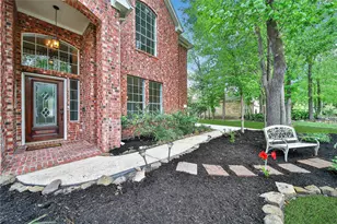 3 Murmuring Creek Pl, Conroe, TX 77385 - Photo 7