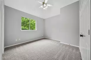 3 Murmuring Creek Pl, Conroe, TX 77385 - Photo 43