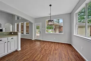 3 Murmuring Creek Pl, Conroe, TX 77385 - Photo 17