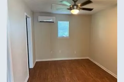 726 4th Street, San Leon, TX 77539 - Photo 5