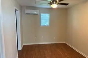 726 4th St, San Leon, TX 77539 - Photo 5