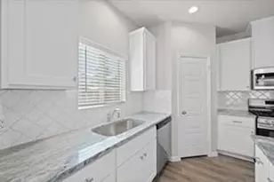 24709 White Libertia Ct, Houston, TX 77336 - Photo 7