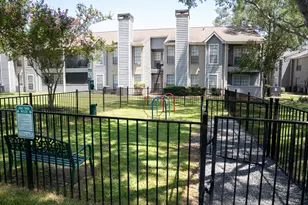 11000 Crescent Moon Dr, Houston, TX 77064 - Photo 15