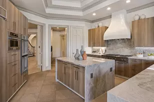 918 Huntington Cove, Houston, TX 77063 - Photo 31