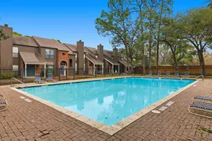 701 Bering Dr, Houston, TX 77057 - Photo 19