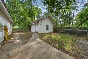 15185 Travis Ln, Willis, TX 77378 - Photo 29