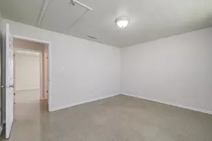 711 7th St, Galveston, TX 77550 - Photo 17