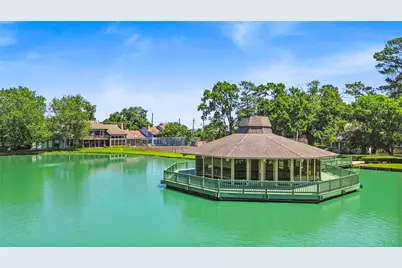 200 Old Bridge Lake, Houston, TX 77069 - Photo 35