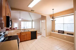 3318 Shadowcrest Ct, Montgomery, TX 77356 - Photo 7