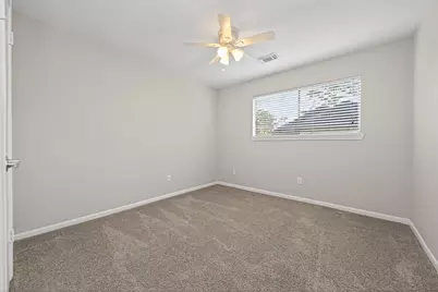 2706 Woodland Grove Drive Drive, Houston, TX 77339 - Photo 31