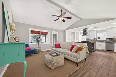 6011 Benning Drive, Houston, TX 77096 - Photo 11