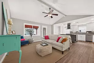 6011 Benning Dr, Houston, TX 77096 - Photo 11