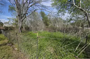 18902 McKay Rd, Alvin, TX 77511 - Photo 33