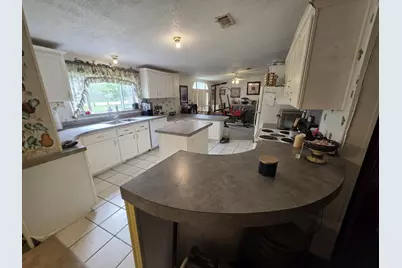 18902 McKay Road, Alvin, TX 77511 - Photo 13