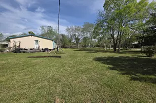18902 McKay Rd, Alvin, TX 77511 - Photo 5
