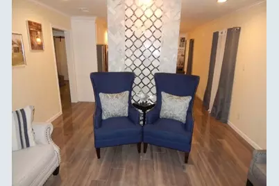 8821 Woodruff Street, Houston, TX 77012 - Photo 1
