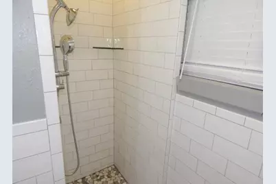 8821 Woodruff Street, Houston, TX 77012 - Photo 19