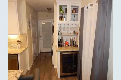8821 Woodruff Street, Houston, TX 77012 - Photo 7