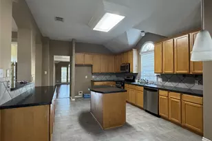 9903 Edgewood Manor Ct, Tomball, TX 77375 - Photo 11