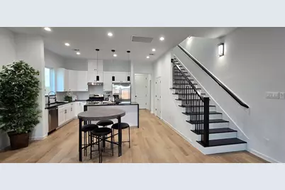 8130 Sunnyhill Street, Houston, TX 77088 - Photo 3