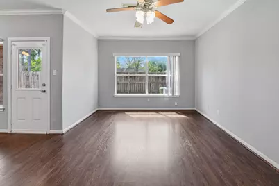 5227 Brinkman Court, Houston, TX 77091 - Photo 9